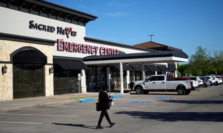 Rise in pregnant women turned away from US emergency rooms, papers show
