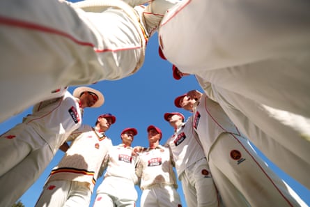 South Australia prepare to field during day four of the Sheffield Shield match against Victoria in Melbourne.