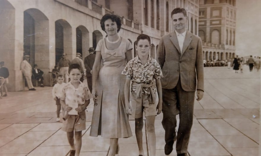 Ellen Baum de Hess with her family in Mar de Plata, Argentina, 1957