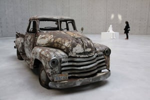 Paris, FranceUnbaled Truck exhibited by American artist Charles Ray at the Centre Pompidou. A 50 year career explores his interest in shapes.