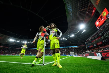 Karim Adeyemi of Dortmund celebrates