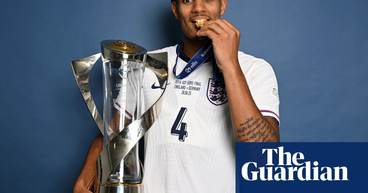 Jarell Quansah completes 30m move from Liverpool to Bayer Leverkusen