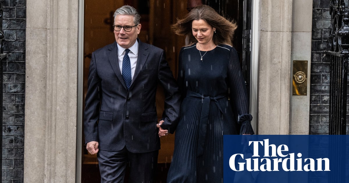 ‘It’s more incrementalism’: Starmer’s safe king’s speech fails to quell mutiny