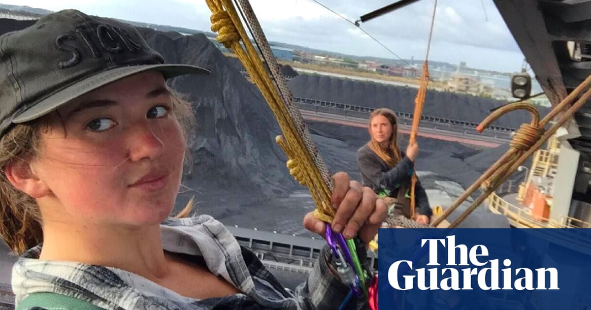 Blockade Australia: anti-coal activists vow more disruption despite warnings of 25-year jail sentences