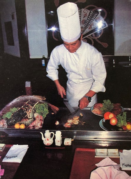 A sushi chef at Fujiyama in Karachi, 1995