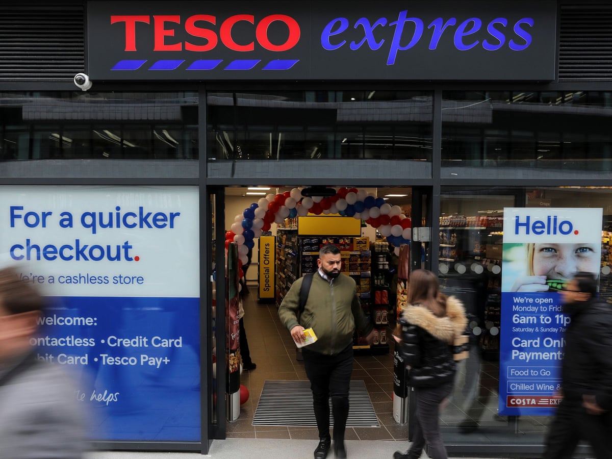 Tesco opens cashless store in central London | Tesco | The ...