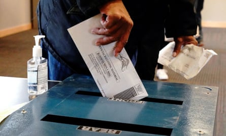 Wisconsin Can T Count Mail In Ballots Received After Election Day Supreme Court Rules Us Supreme Court The Guardian