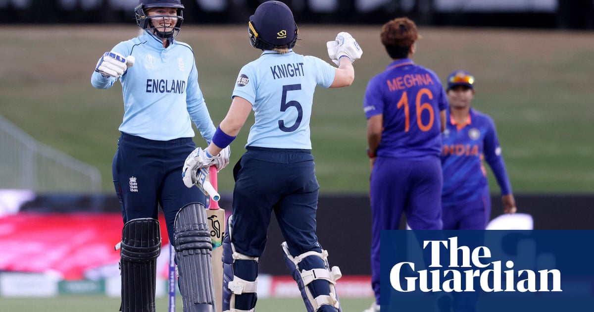 England keep slim World Cup hopes alive with four-wicket win over India