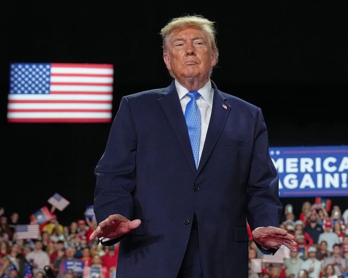 Trump continues midterm campaign blitz in Mississippi amid outcry over racist, Islamophobic attacks – live