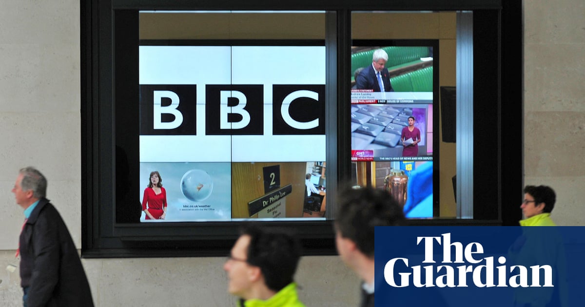 Diversity in top media jobs is ‘woeful’, says Ofcom