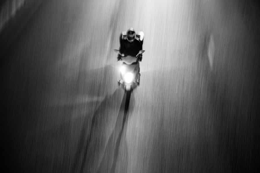 Ghost riders: the invisible lives of Johannesburg food couriers – photo essay | South Africa 32 Ghost riders