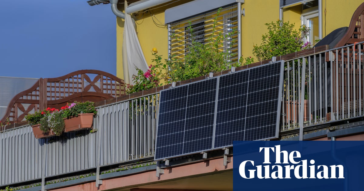 ‘Balcony solar’ may at last become a reality for flat residents in Britain | Solar power ‘Balcony solar’ may at last become a reality for flat residents in Britain | Solar power