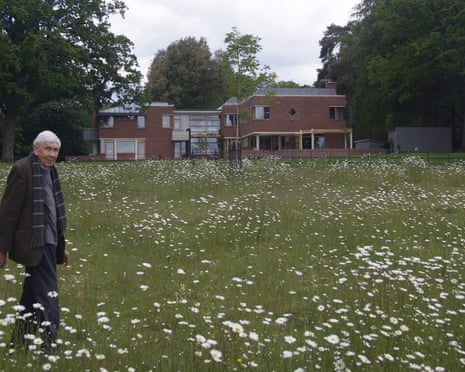 Trevor Dannatt’s designs included homes, university campuses and public spaces.