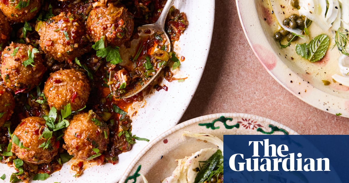 Sami Tamimi’s recipes for spiced bulgur balls with pomegranate, with a herby fennel side salad