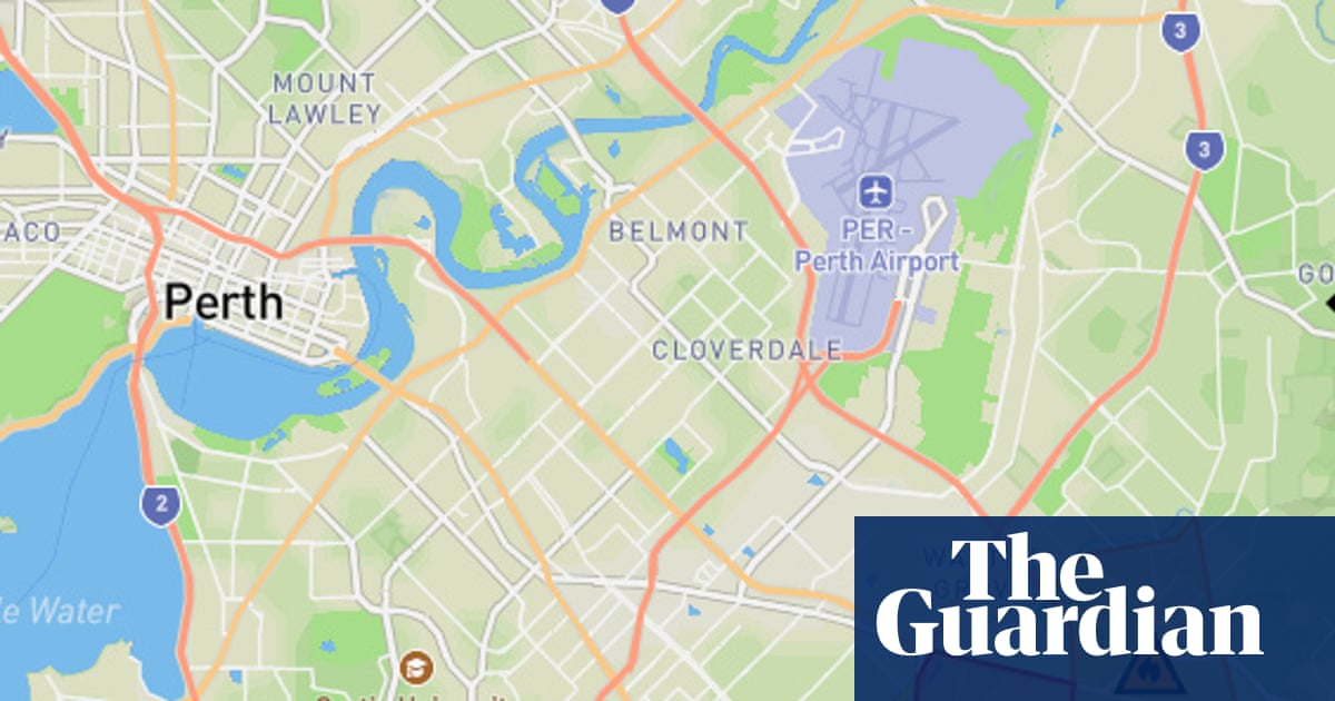 Residents in several Perth suburbs evacuate amid bushfire posing ‘threat to lives and homes’