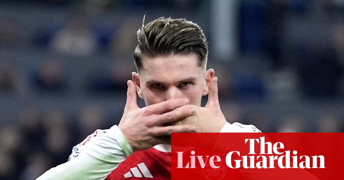 Everton v Arsenal: Premier League – live