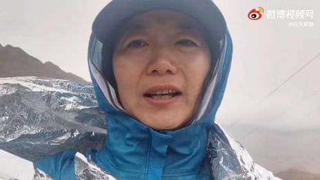 Runner says she saw 'many with hypothermia' during deadly China ultramarathon – video