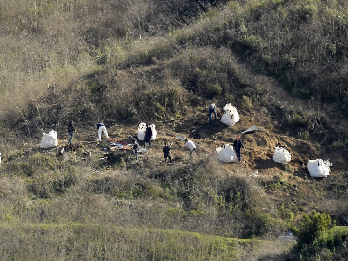 No Sign Of Engine Failure In Kobe Bryant Helicopter Accident Investigators Say Kobe Bryant The Guardian No Sign Of Engine Failure In Kobe Bryant Helicopter Accident Investigators Say Kobe Bryant The Guardian