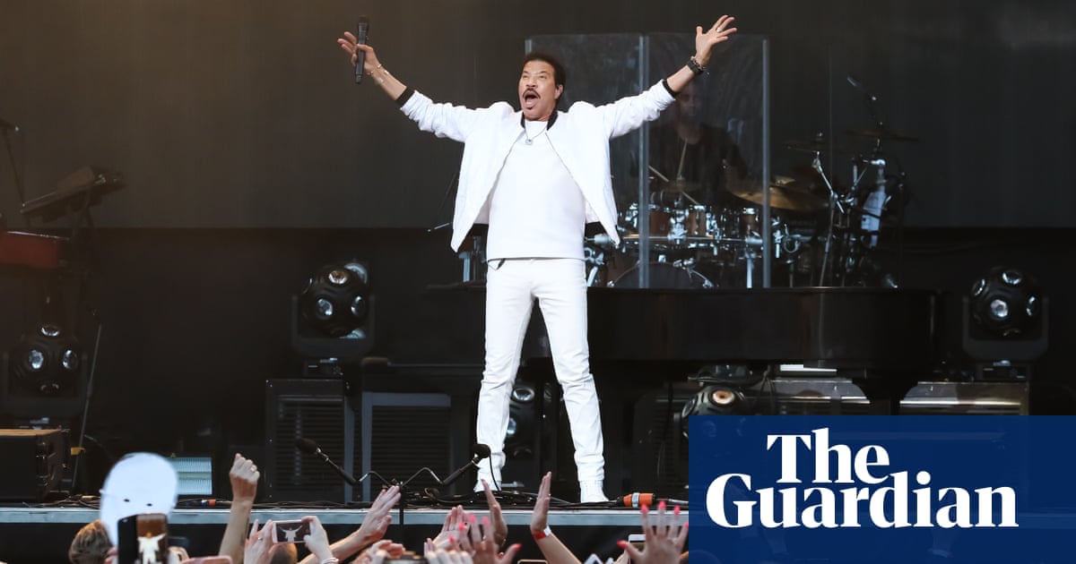 Lionel Richie ticket gaffe made problems all night long | Money | The Guardian