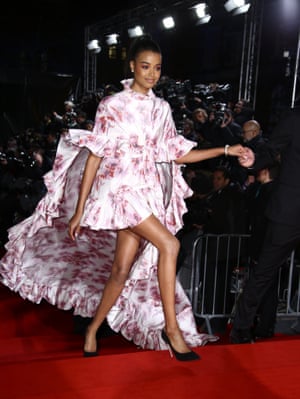 Baftas Red Carpet From Florence Pugh To Zoe Kravitz In Pictures Fashion The Guardian Baftas Red Carpet From Florence Pugh To Zoe Kravitz In Pictures Fashion The Guardian