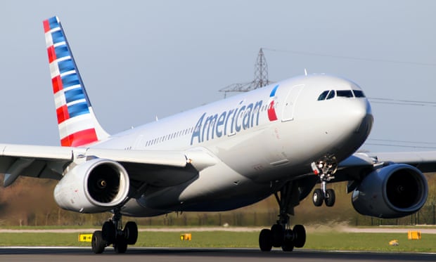 american airlines plane