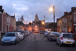 Heol-Yr-Orsedd by Tata Steel Works, Port Talbot, Wales - PM2.5 20 - 30 micrograms per cubic metre