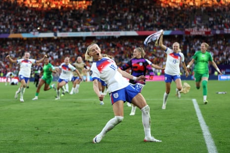 Chloe Kelly celebrates after scoring England’s winning penalty in the shootout against Spain.