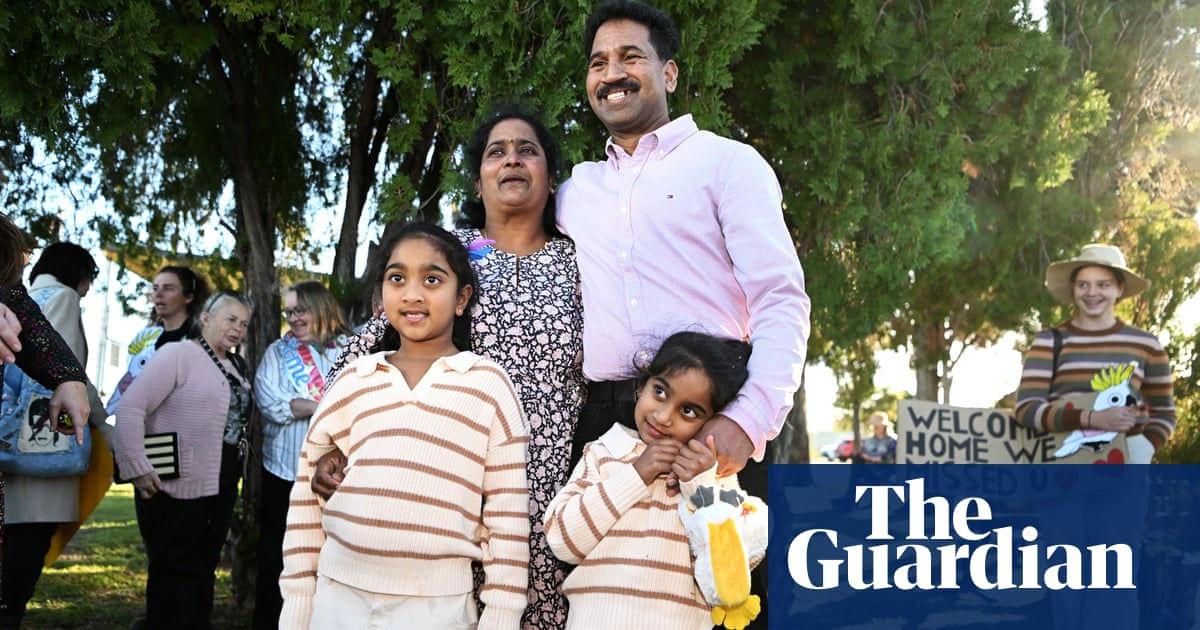 Anthony Albanese sees ‘no impediment’ to permanent residency for Biloela family