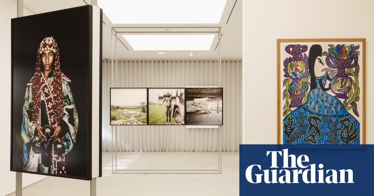 Dolce&Gabbana Exhibit Showcases Fashion Magic in Paris