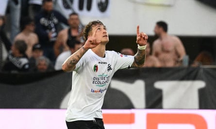 European football: Bayern stay top after hitting Schalke for six, Spezia stun Milan | European club football 2 Spezia's Salvatore Esposito celebrates after scoring his team's second goal against Milan.