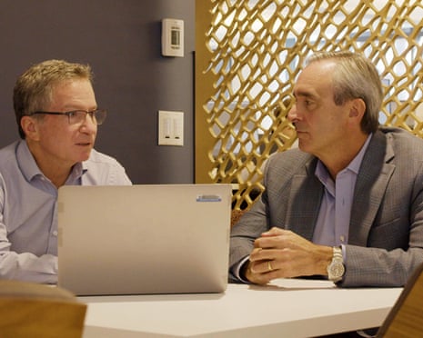 Aging is a complex process that makes the human body more prone to many diseases and conditions. Get to know Pfizer’s Bill Sessa, SVP and Chief Scientific Officer, Internal Medicine Research Unit, and Jeff Settleman, SVP, Chief Scientific Officer, Oncology R&D, to learn more about the science behind aging – and how medical innovation could help improve quality of life for patients everywhere. 