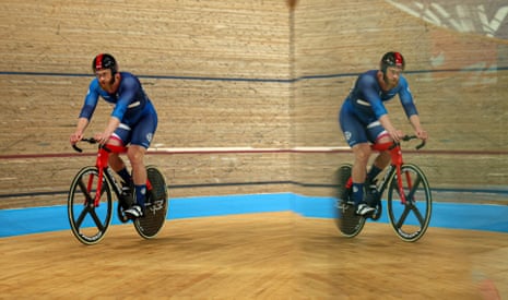 It’s a top gun performance by Pete Mitchell as he qualifies for the semi-finals.
