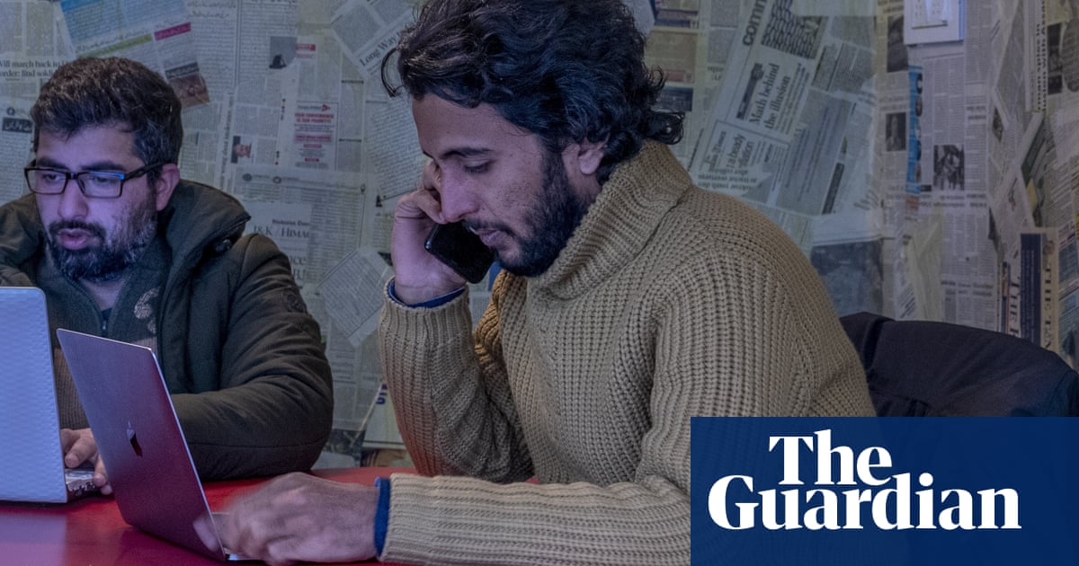 Editor arrested in Kashmir as press crackdown escalates