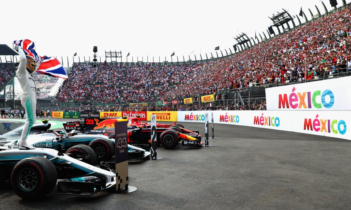 Lewis Hamilton wins F1 world title after dramatic start to Mexican GP | Formula One 2017 | The Guardian