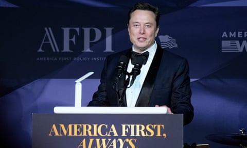 Elon Musk speaks at Mar-a-Lago in Palm Beach, Florida, on 14 November.