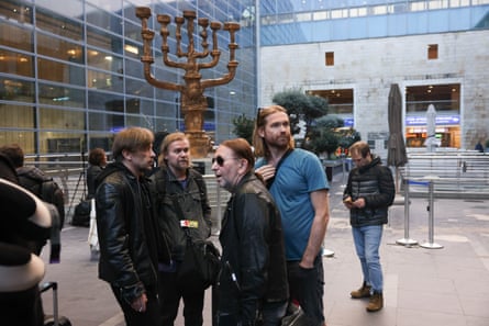 Russian-Belarusian rock band Bi-2, who are critical of the war in Ukraine, arrive in Israel after being deported from Thailand