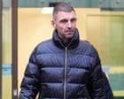 Ex DJ della BBC accusato di stupro e aggressione sessuale: il caso di Tim Westwood