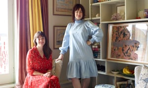 Rachel Chudley and sister Alice in the living room