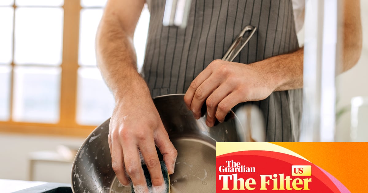 'Is nonstick cookware safe?' What do you want to know about kitchen and food safety?