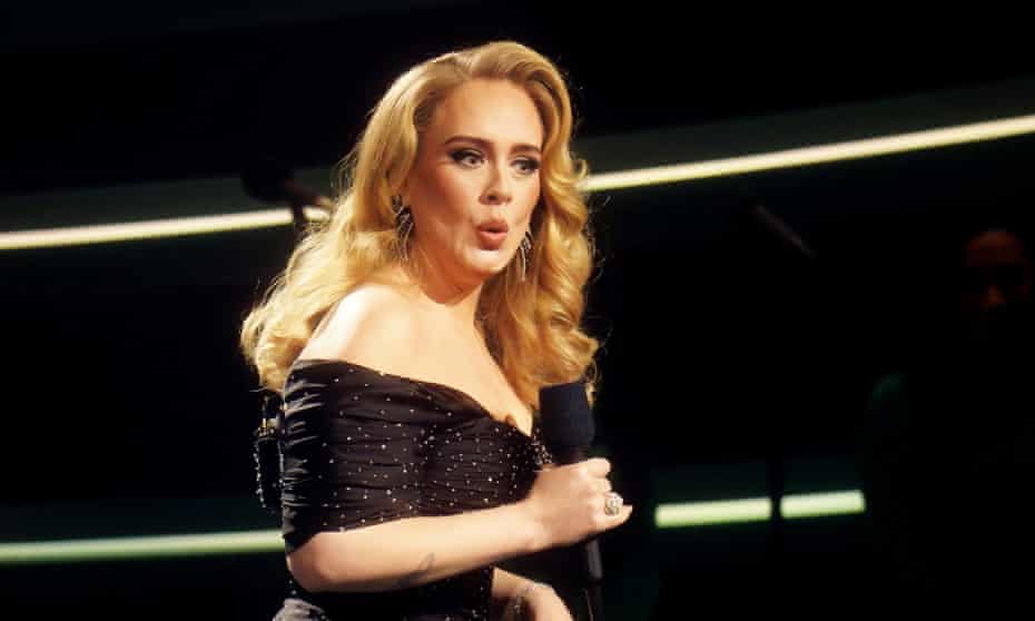 Adele with an audience