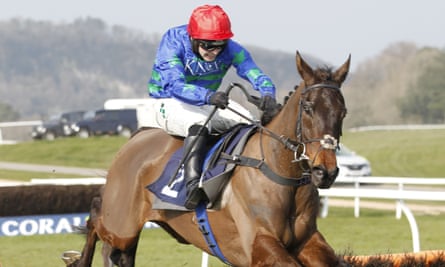 Monbeg Genius pictured winning over hurdles at Chepstow.