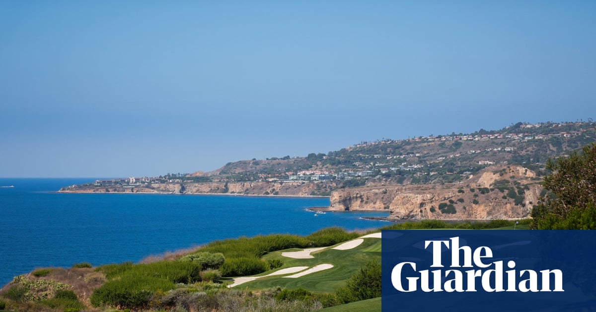 Armed man arrested at Trump’s California golf course