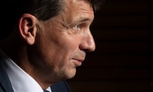 Emissions reduction minister Angus Taylor has failed to meet the deadline to publish Australia’s emissions data. The Greens say the minister could be in contempt of parliament.