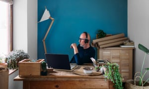Psychological well being at work and Covid-19: the tech serving to companies to help struggling employees | The brand new guidelines of labor 2 Middle aged man working from his home office
