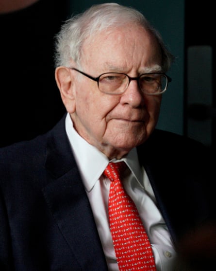 buffett looks at camera in portrait