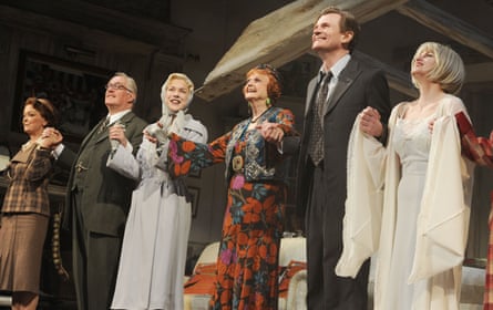 Serena Evans, Simon Jones, Janie Dee, Angela Lansbury, Charles Edwards and Jemima Rooper at the curtain call for Blithe Spirit in London in 2014.