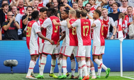 Edson Álvarez is congratulated by his Ajax teammates after opening the scoring.