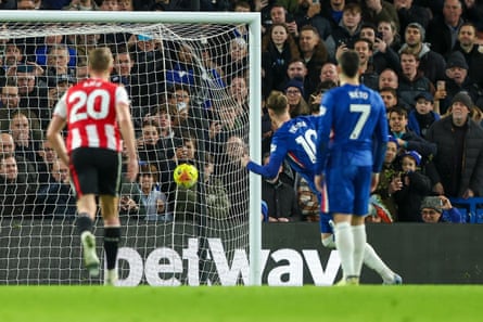 Cole Palmer scores Chelsea’s second goal against Brentford.