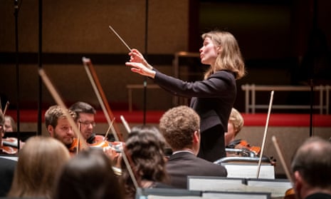 Gražinytė-Tyla conducts the City of Birmingham Symphony Orchestra
