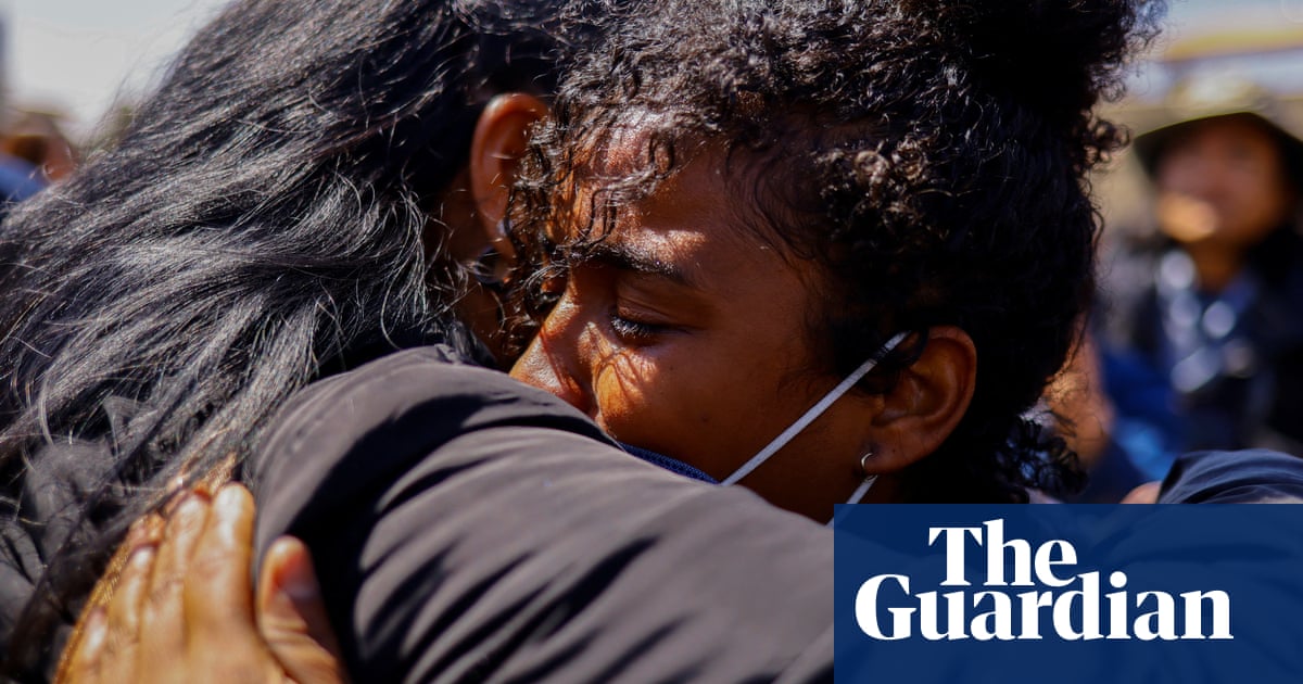 At least 40 dead in Mexico migrant centre fire as rights groups blame overcrowding - The Guardian At least 40 dead in Mexico migrant centre fire as rights groups blame overcrowding - The Guardian